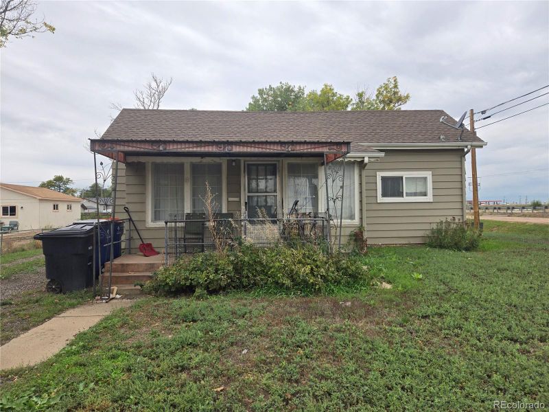 721 Cherry Ave, Dacono, CO 80514