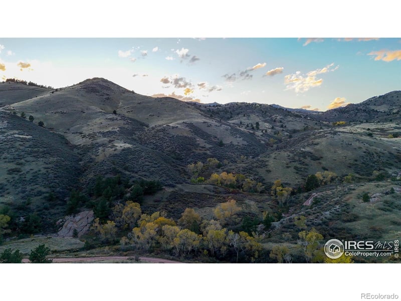 2420 Ponderosa Hill Rd, Lyons, CO 80540