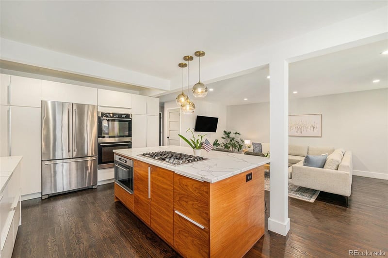 643 S Oneida Way, Denver, CO 80224