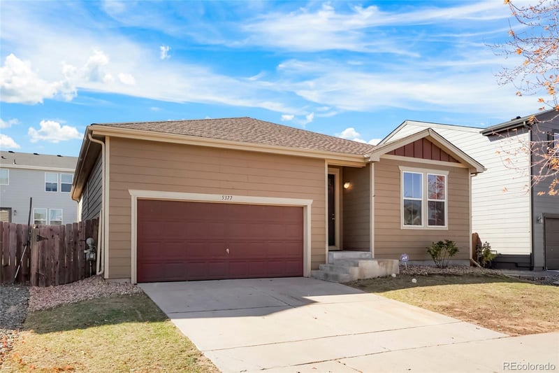 5377 Laredo Ct, Denver, CO 80239