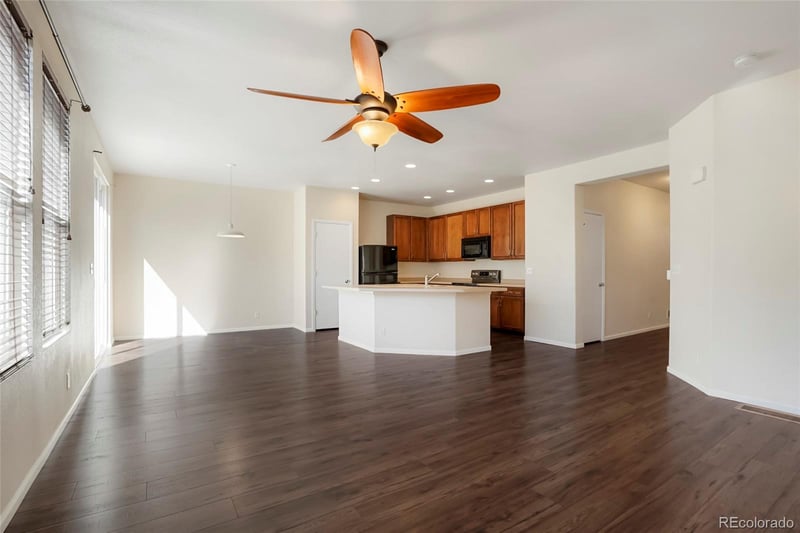 5377 Laredo Ct, Denver, CO 80239