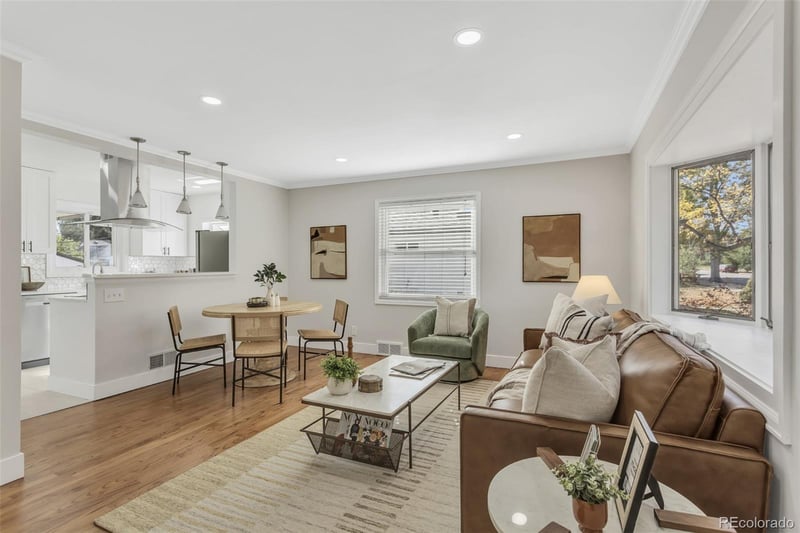 2618 S Pennsylvania St, Denver, CO 80210