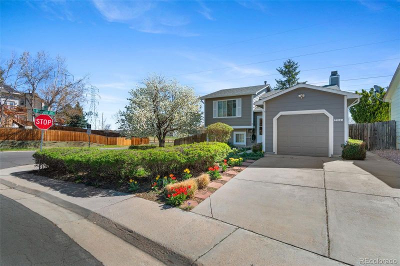 3702 S Halifax St, Aurora, CO 80013