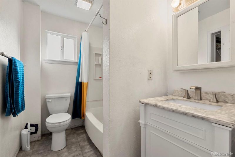 21 S King St, Denver, CO 80219