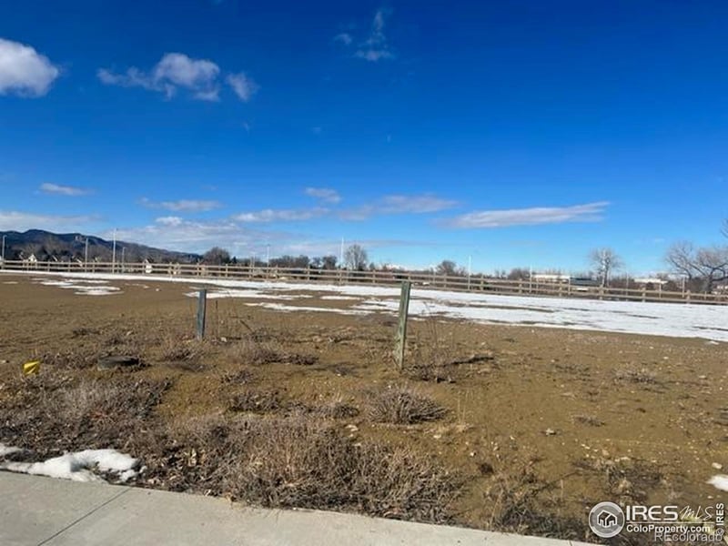 938 Langdale Dr, Fort Collins, CO 80526