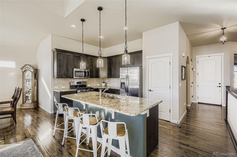 735 S Mountain View Dr, Eaton, CO 80615