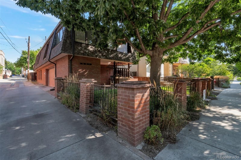 2525 E 5th Ave, Denver, CO 80206