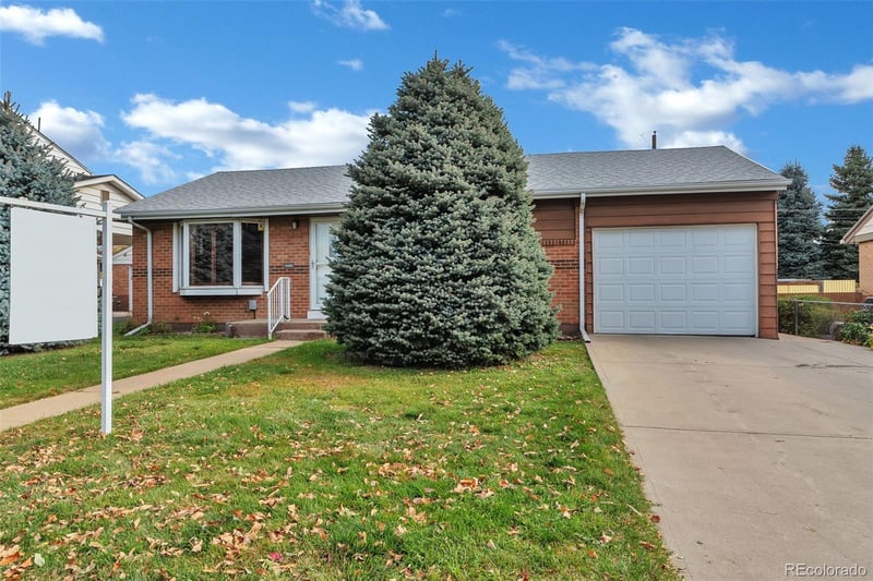 6916 Fern Dr, Denver, CO 80221