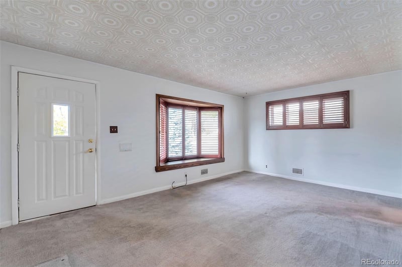 6916 Fern Dr, Denver, CO 80221