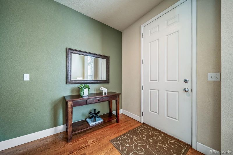 3782 S Dallas St, Aurora, CO 80014