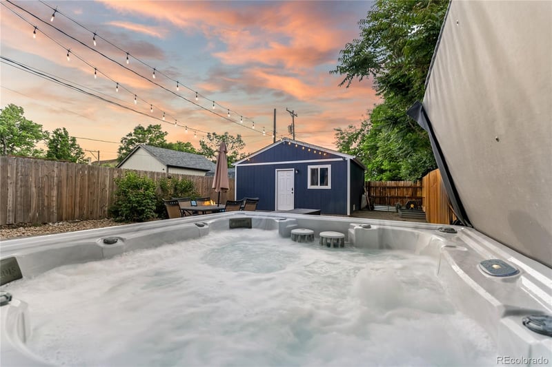 2435 N Gilpin St, Denver, CO 80205