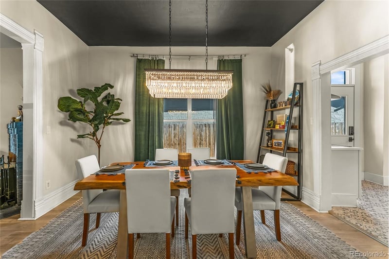 2435 N Gilpin St, Denver, CO 80205