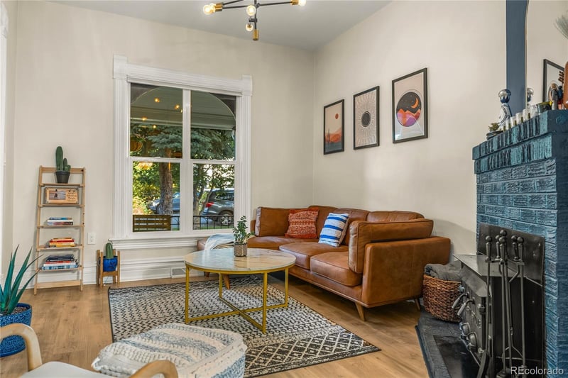 2435 N Gilpin St, Denver, CO 80205