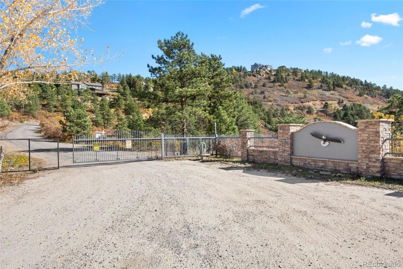 11696 Trappers Mountain Trl, Littleton, CO 80127