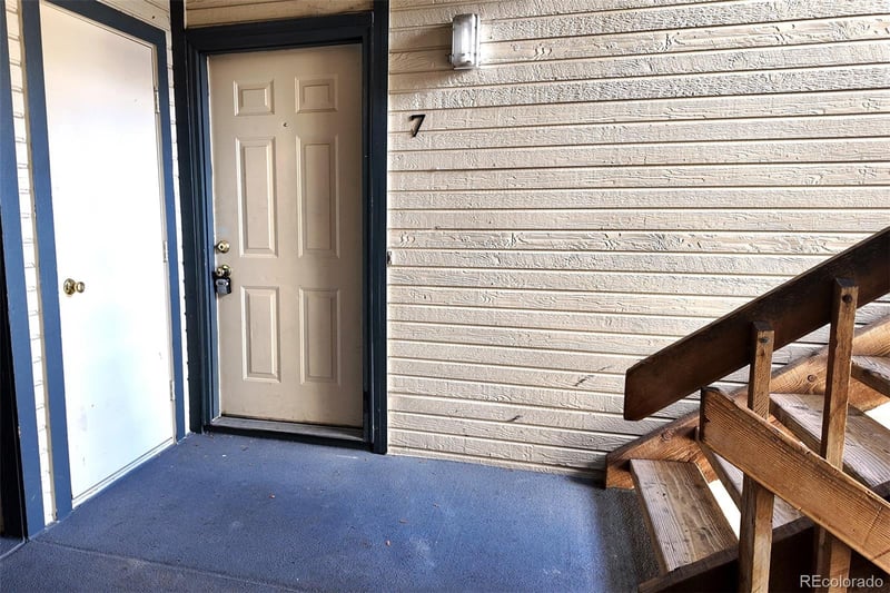 16001 E Alaska Pl #7, Aurora, CO 80017