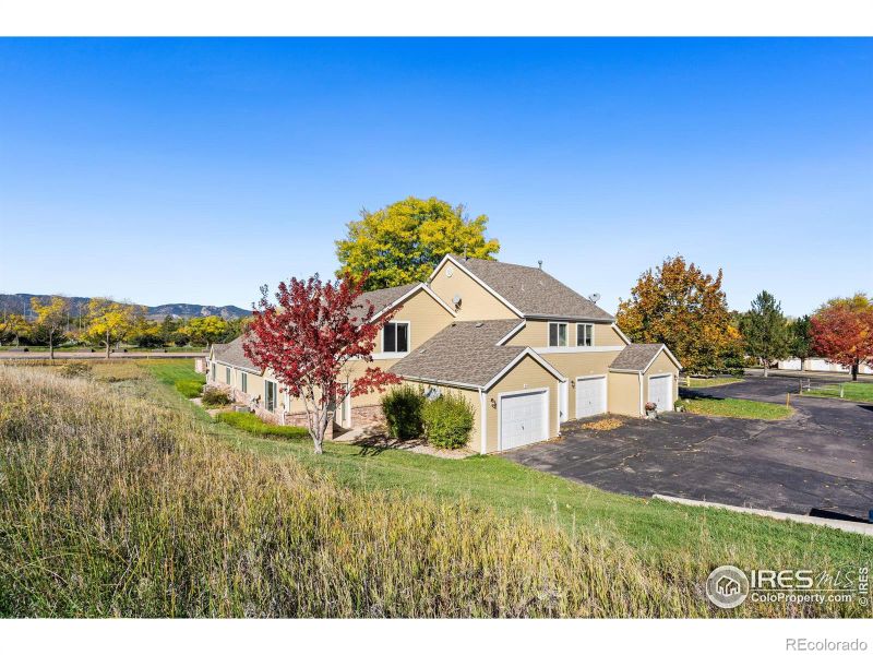 1021 Rolland Moore Dr #F, Fort Collins, CO 80526