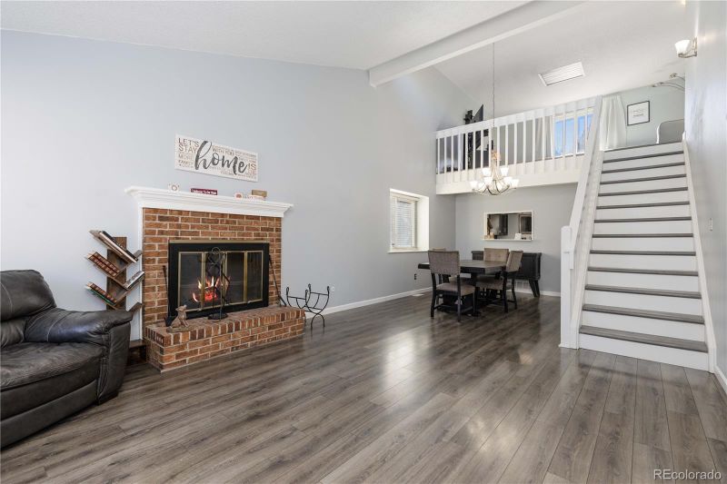 5657 S Oak St, Littleton, CO 80127