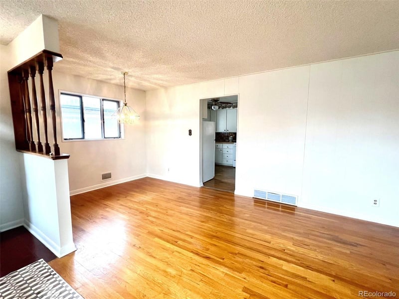 6900 Ruth Way, Denver, CO 80221