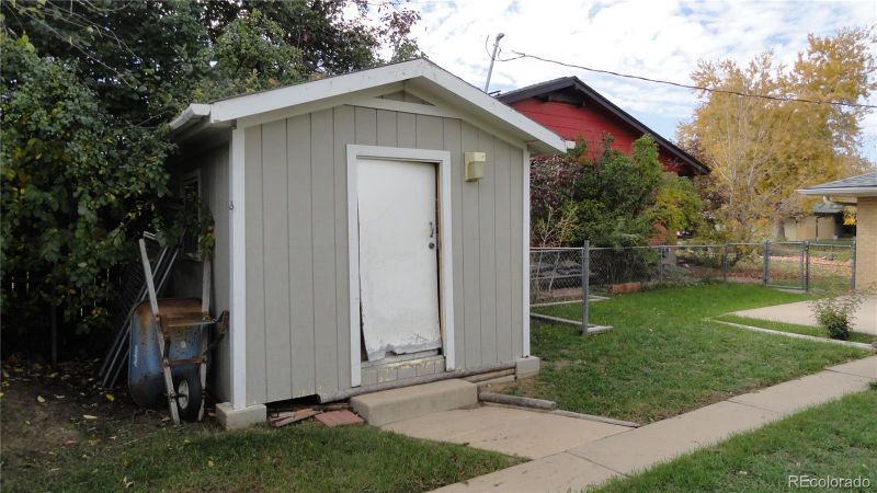 338 S Wheeling Way, Aurora, CO 80012