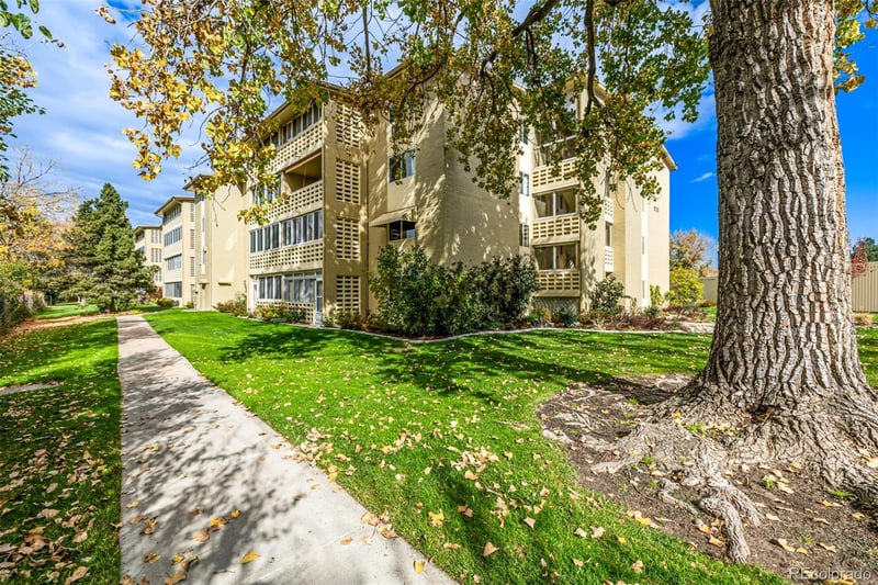 635 S Alton Way #2B, Denver, CO 80247