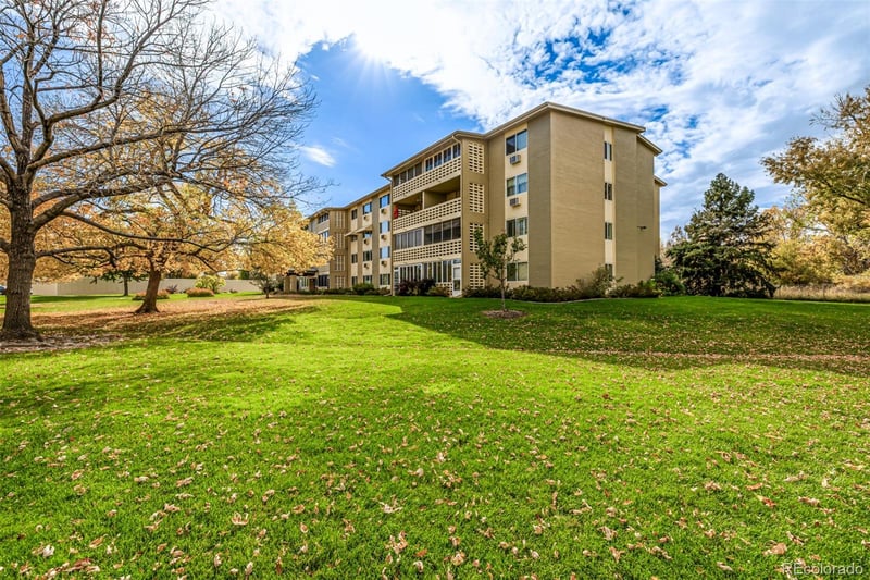 635 S Alton Way #2B, Denver, CO 80247