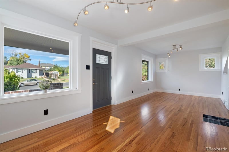 3334 N Madison St, Denver, CO 80205