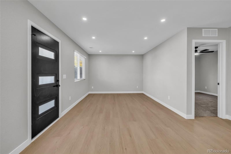 230 S Decatur St, Denver, CO 80219