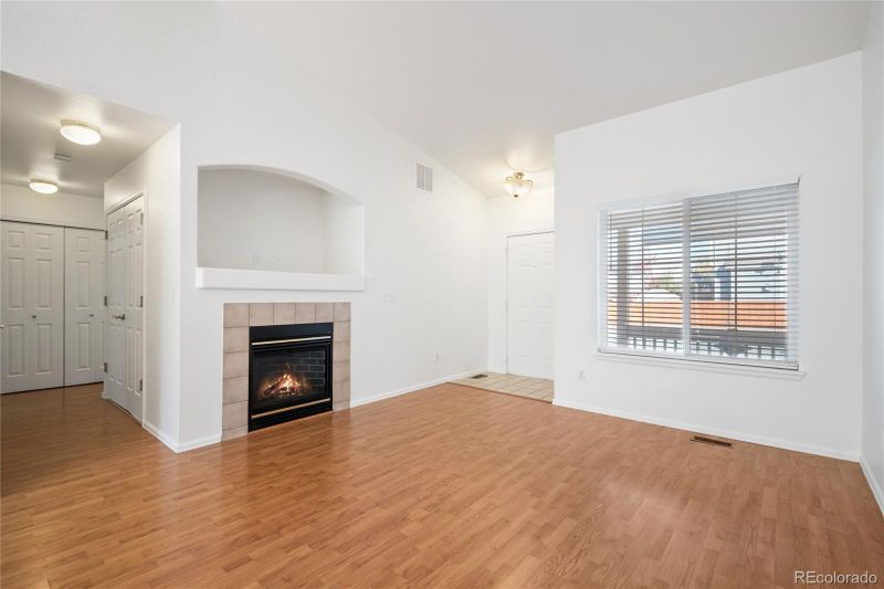 3629 S Killarney St, Aurora, CO 80013