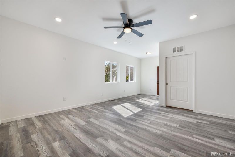 20 Pendelton Cir, Colorado Springs, CO 80904