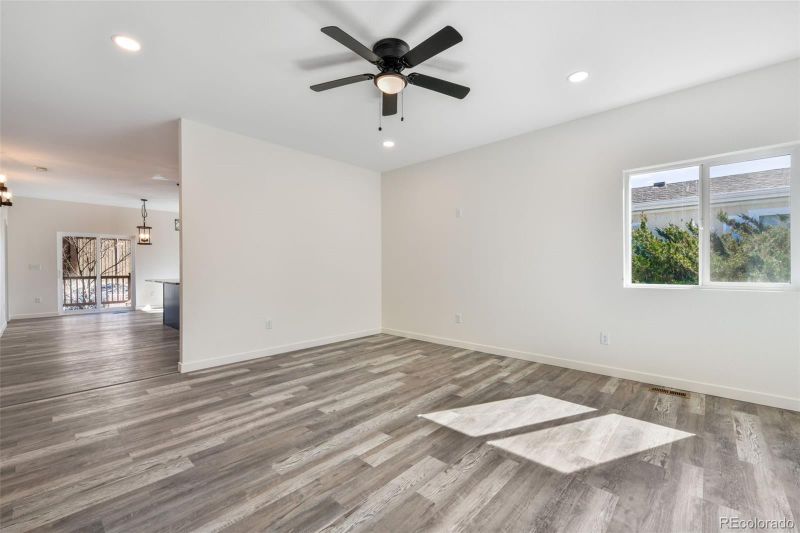 20 Pendelton Cir, Colorado Springs, CO 80904