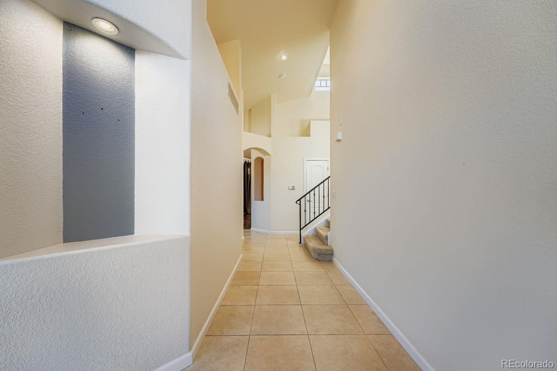 22754 E Rowland Dr, Aurora, CO 80016