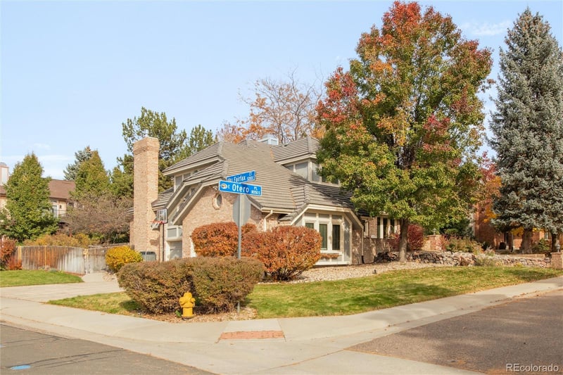 5201 E Otero Pl, Centennial, CO 80122
