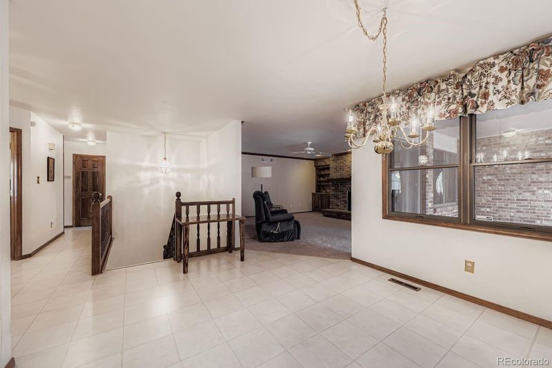 7855 Allison Ct, Arvada, CO 80005