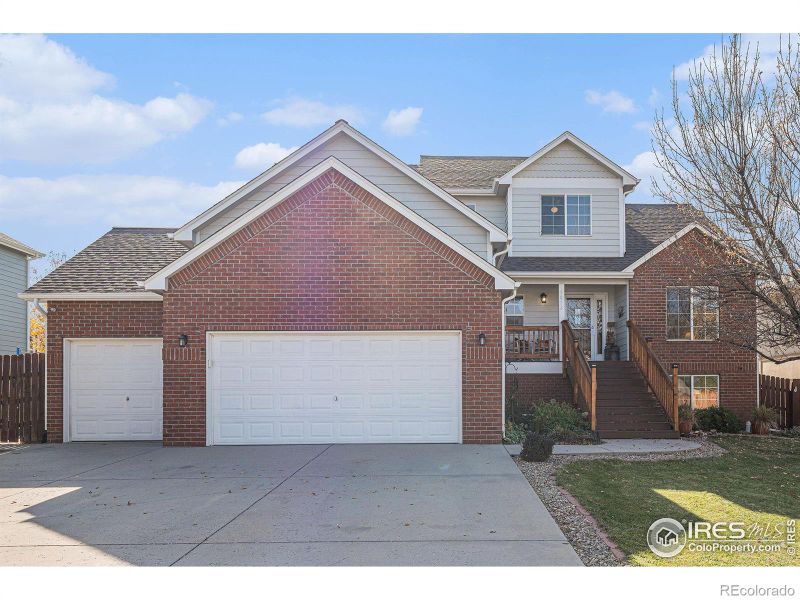 5872 Merganser Ct, Longmont, CO 80504
