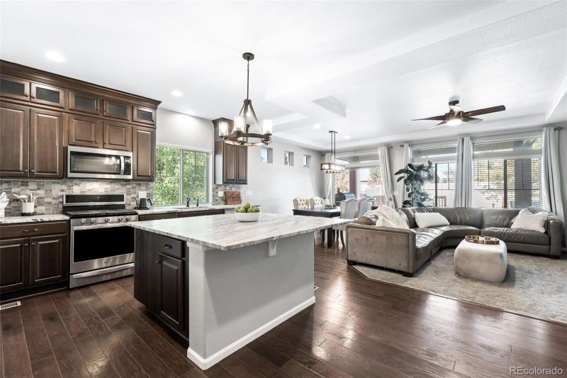 997 Auburn Dr, Erie, CO 80516