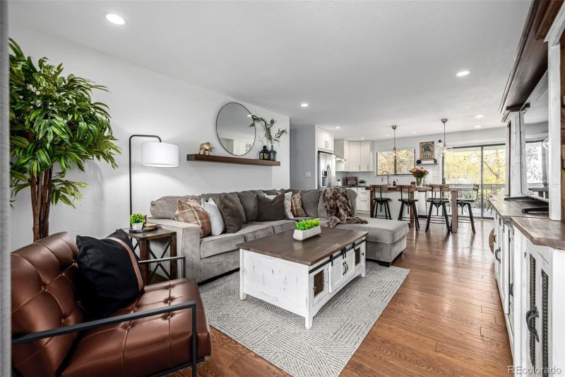 6254 S Prince St, Littleton, CO 80120