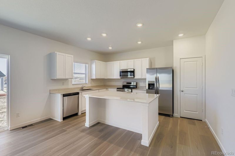 15224 Milwaukee St, Thornton, CO 80602
