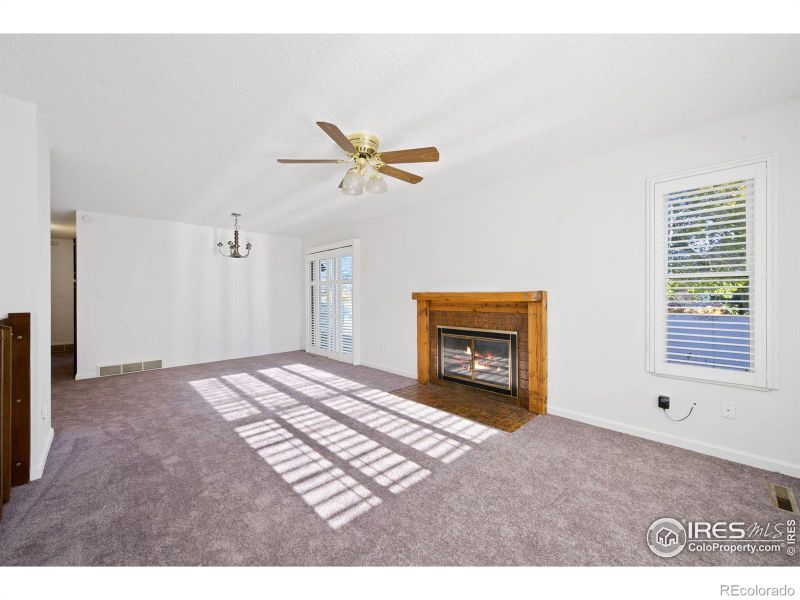 4619 W 5th St, Greeley, CO 80634
