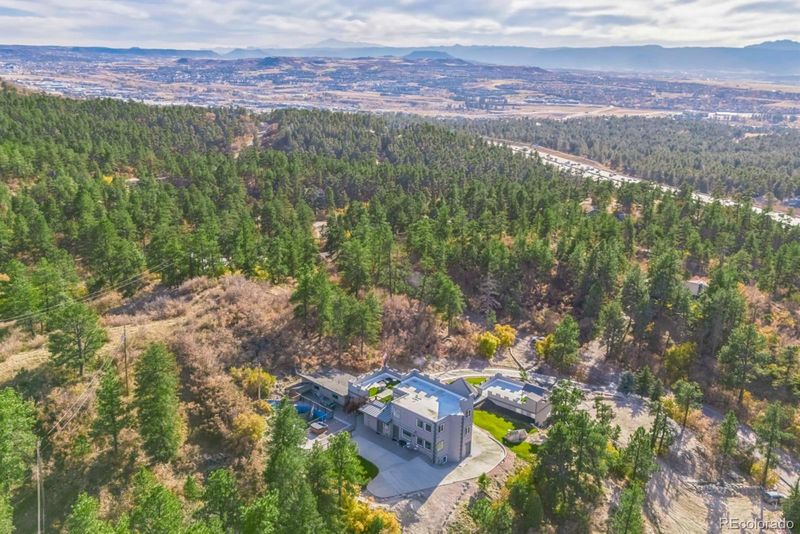 5380 N Lariat Dr, Castle Rock, CO 80108