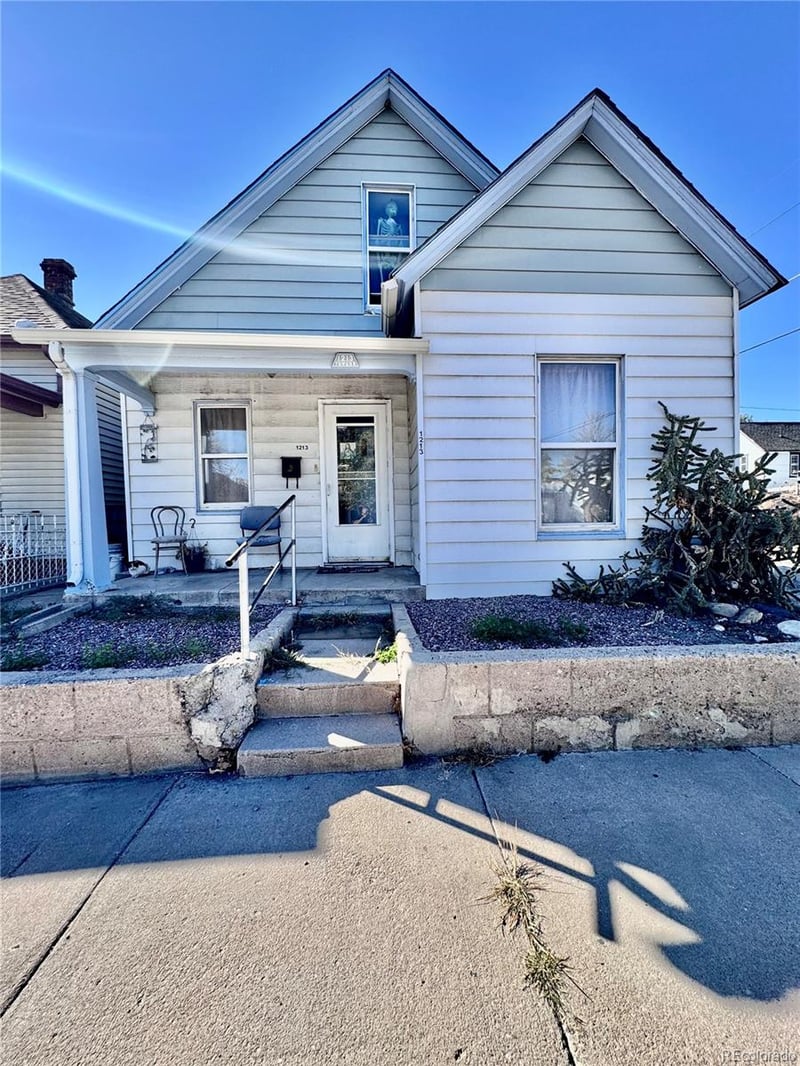 1213 Taylor Ave, Pueblo, CO 81006