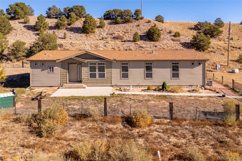 40 County Rd 541, Gardner, CO 81040