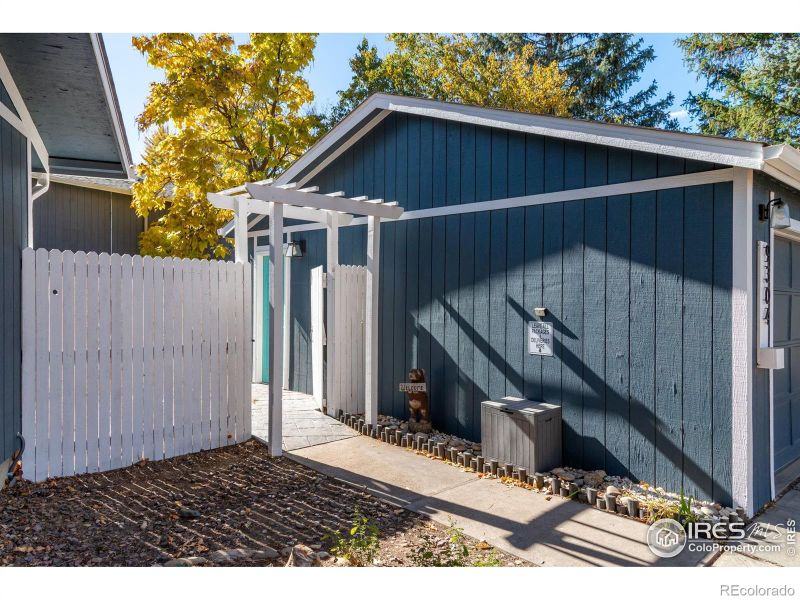 9304 Kendall St, Westminster, CO 80031