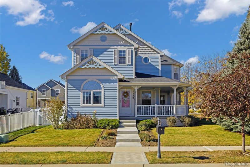 1229 Founders Cir, Windsor, CO 80550