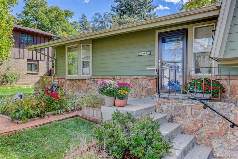 9044 E Floyd Ave, Denver, CO 80231