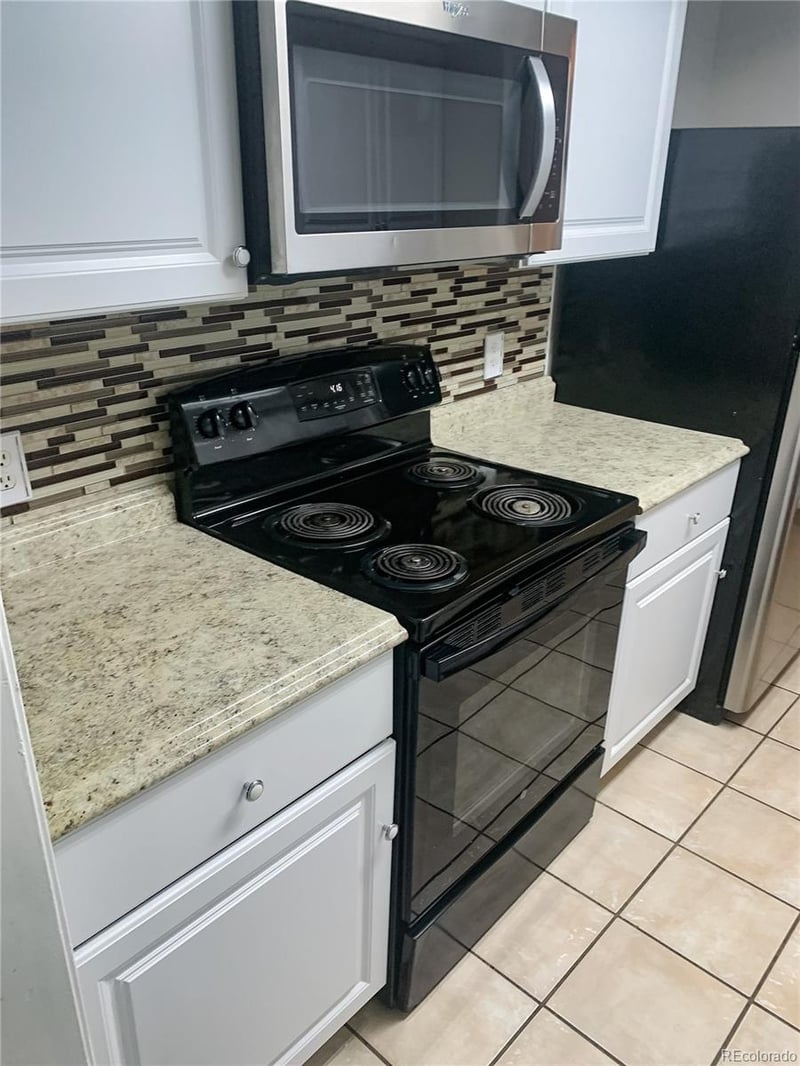 9725 E Harvard Ave #338, Denver, CO 80231