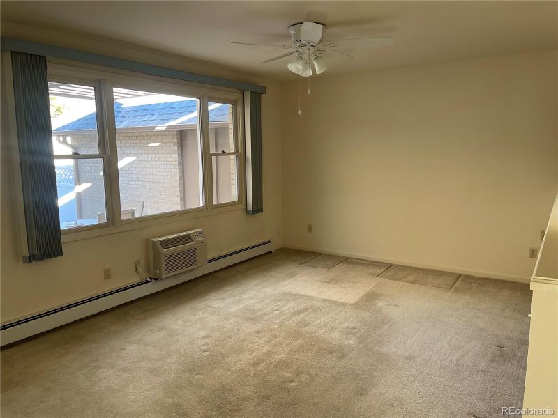 7212 W Maple Dr, Lakewood, CO 80226