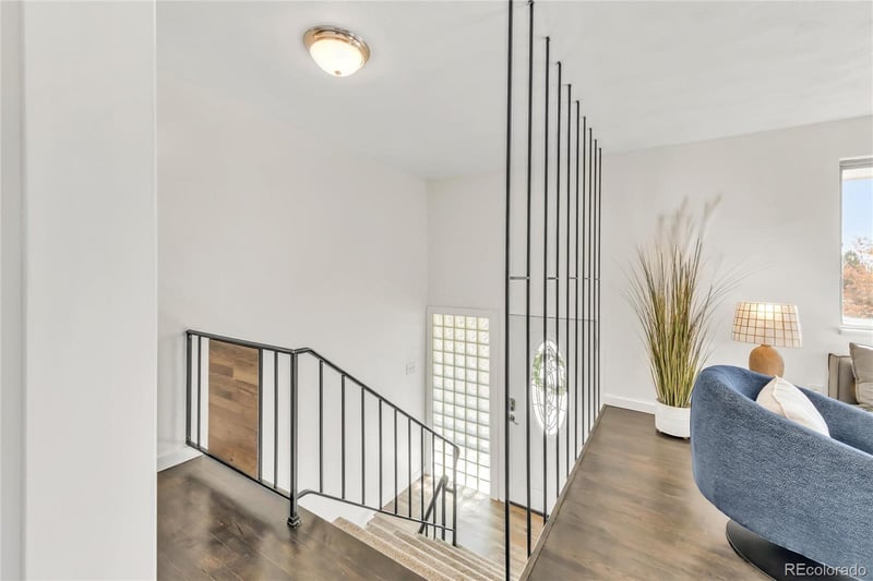 1081 Dawson Dr, Denver, CO 80229