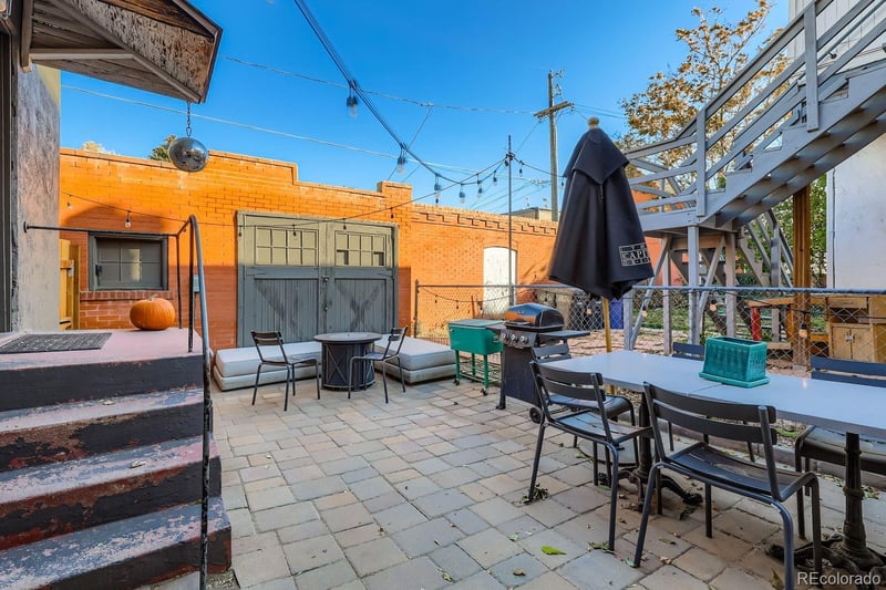 854 N Clarkson St, Denver, CO 80218