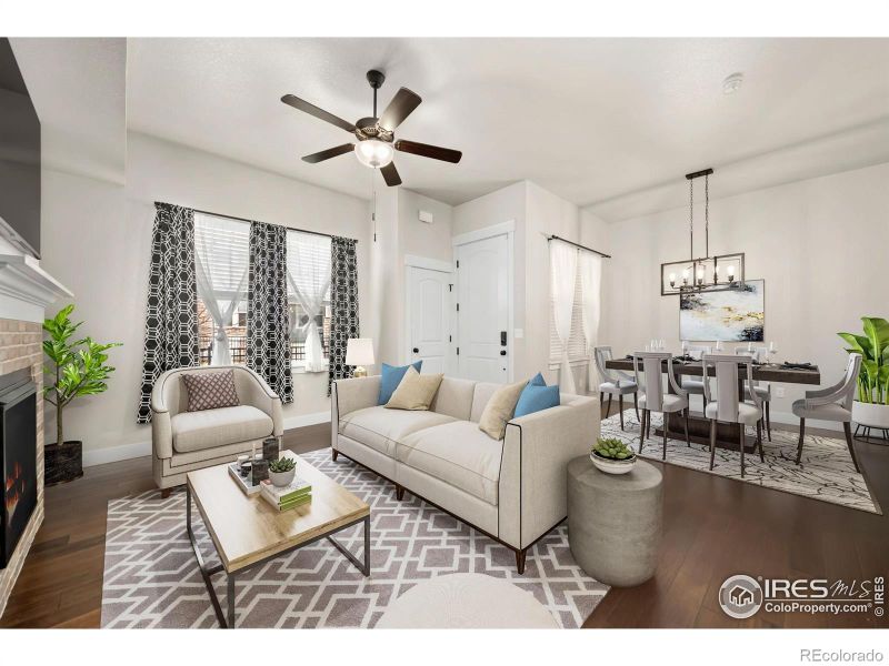 2453 Trio Falls Dr, Loveland, CO 80538