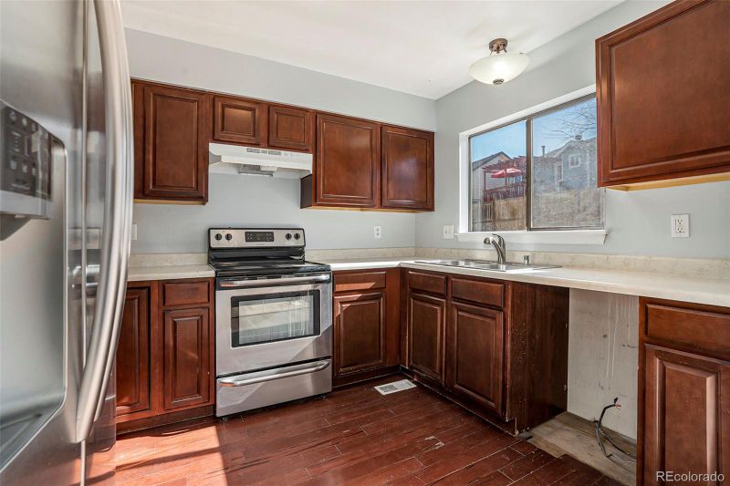 4130 S Laredo Way, Aurora, CO 80013